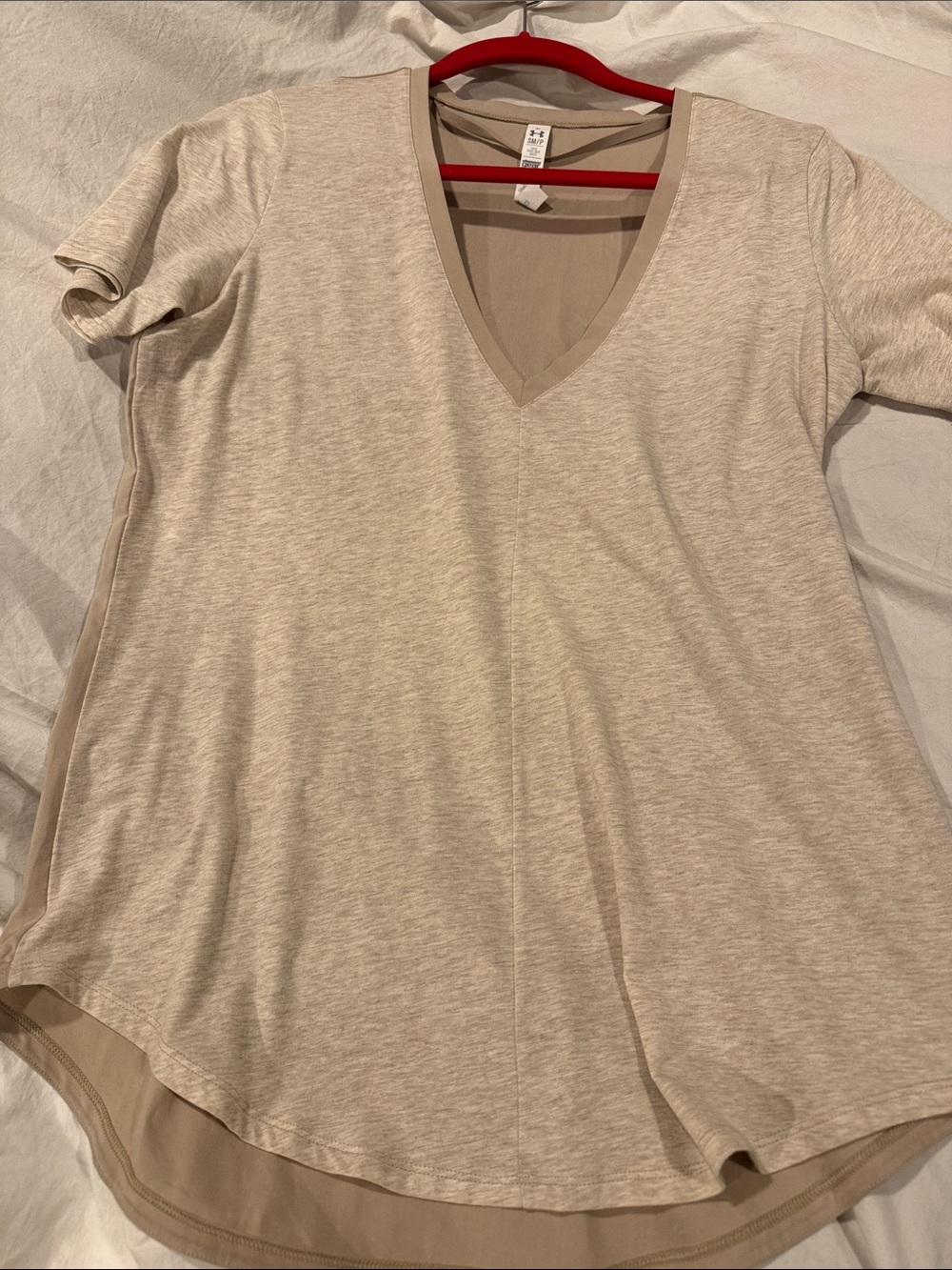 Under Armour Women's V-Neck Short Sleeve Tunic in Light Beige flowy and soft Sm